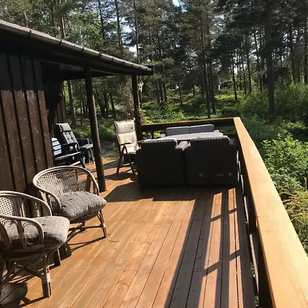 Cosy Cabin In The Forest 10 Min From E6 Σπίτι διακοπών Rade