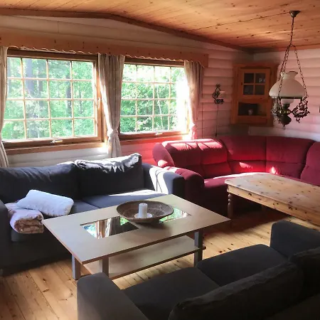 Cosy Cabin In The Forest 10 Min From E6 Σπίτι διακοπών Rade